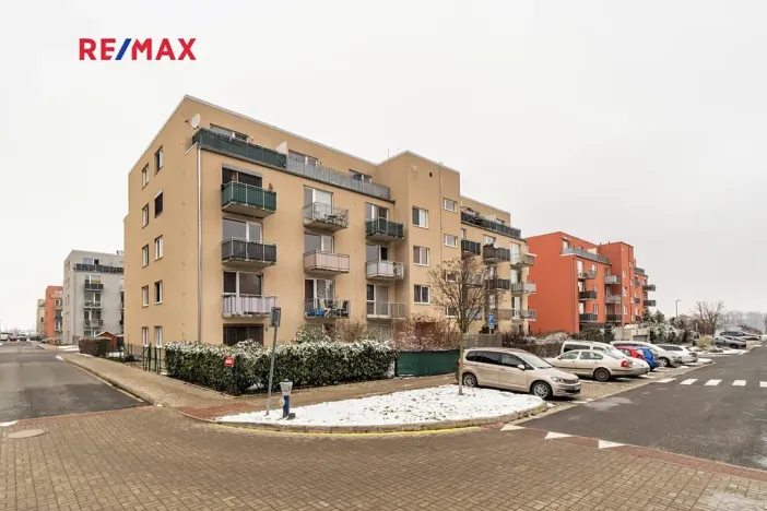 Prodej bytu 1+kk, Hostivice, Ječná, 32 m2