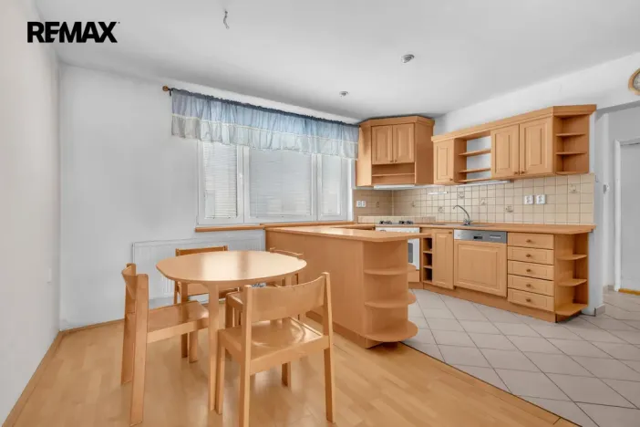 Prodej rodinného domu, Králíky, Za Pilou, 208 m2