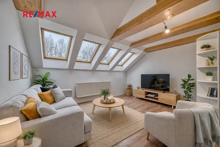 Prodej bytu 2+1, Poděbrady, Dr. Beneše, 68 m2