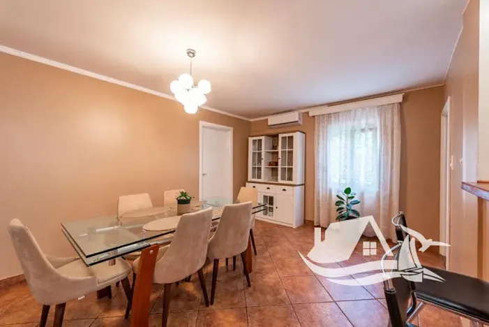 Prodej rodinného domu, Kotor, Černá Hora, 125 m2