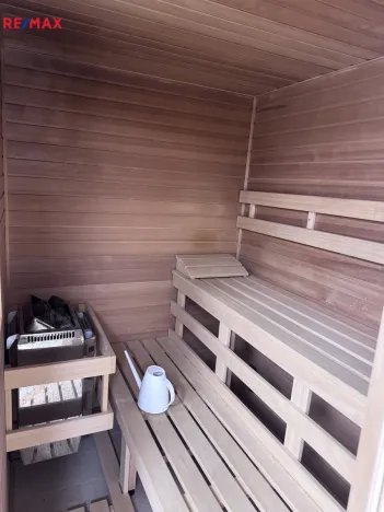 Prodej rodinného domu, Jesenice - Zdiměřice, V Podlesí, 184 m2