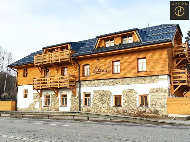 Prodej bytu 2+kk, Horní Planá - Hůrka, 48 m2