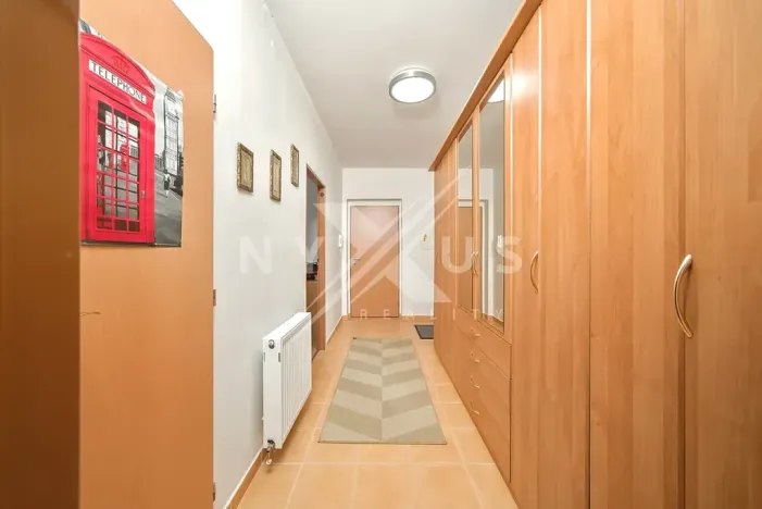 Pronájem bytu 2+kk, Břežany II, 47 m2