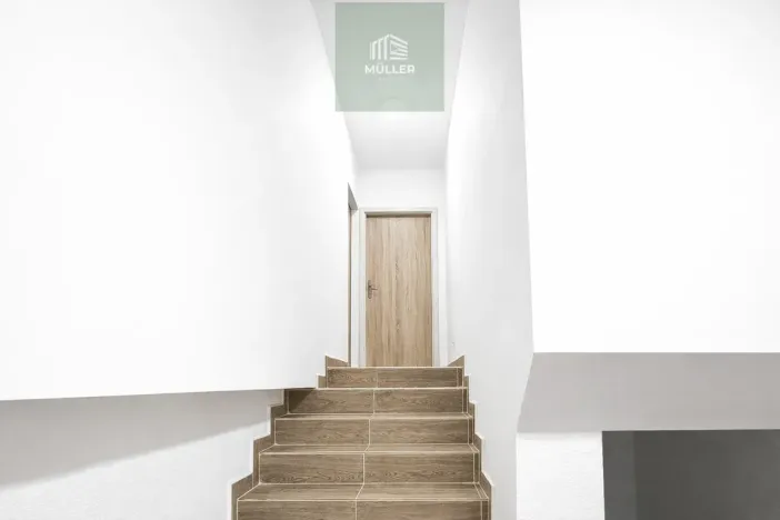 Pronájem bytu 3+1, Plzeň - Jižní Předměstí, náměstí T. G. Masaryka, 57 m2