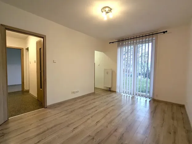 Pronájem bytu 2+kk, Meziboří, Okružní, 33 m2