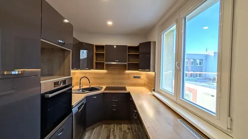 Pronájem bytu 3+1, Most, Zdeňka Fibicha, 69 m2