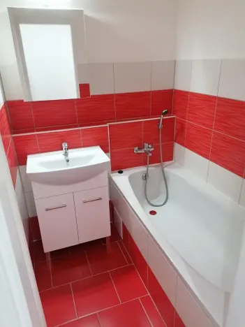 Pronájem bytu 1+1, Most, Žatecká, 39 m2