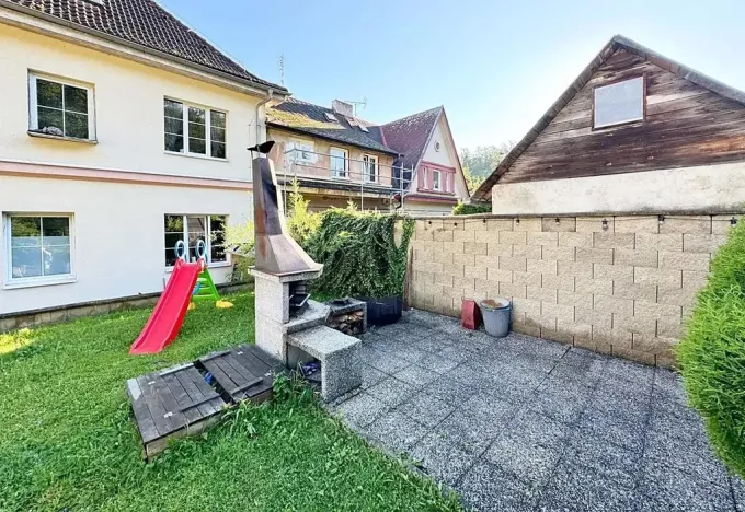 Pronájem bytu 2+kk, Lom, Havlíčkovo náměstí, 61 m2