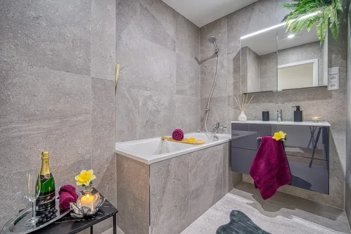 Pronájem bytu 3+1, Děčín - Děčín III-Staré Město, Příčná, 69 m2