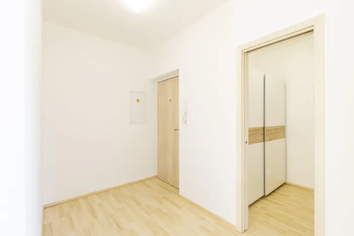 Pronájem bytu 4+kk, Pardubice - Ohrazenice, U Sportovní školy, 90 m2