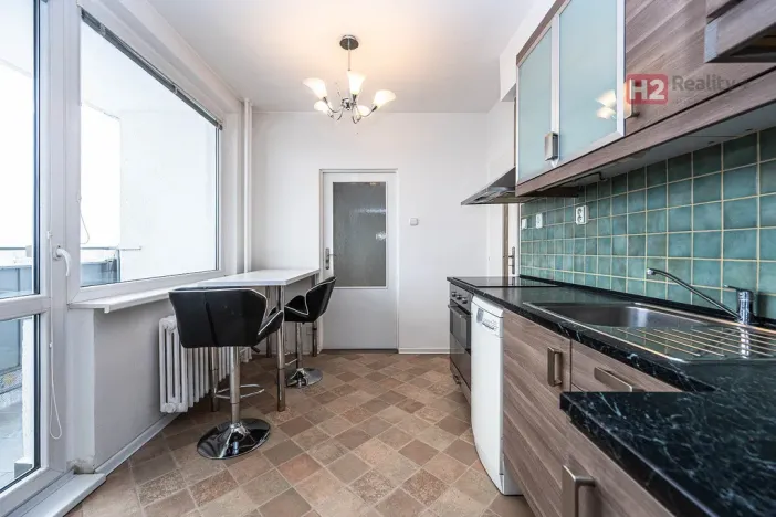 Pronájem bytu 2+1, Praha - Střížkov, Střížkovská, 54 m2