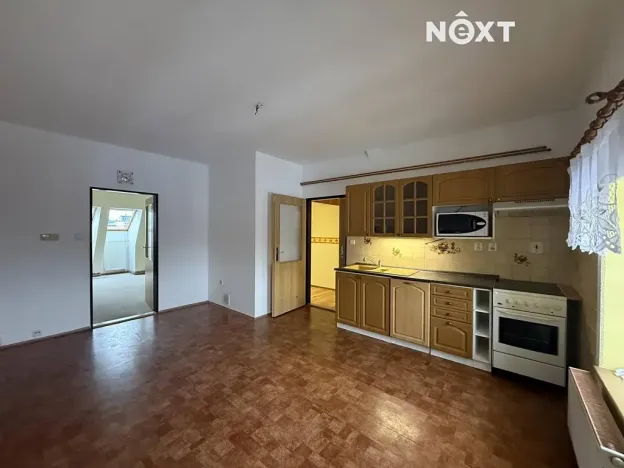 Pronájem bytu 3+kk, Jilemnice, Tyršovo náměstí, 80 m2