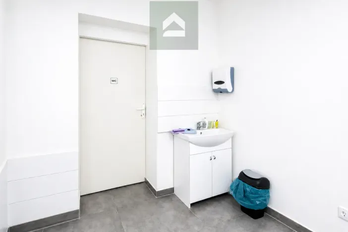 Pronájem - jiné, Plzeň, náměstí T. G. Masaryka, 40 m2