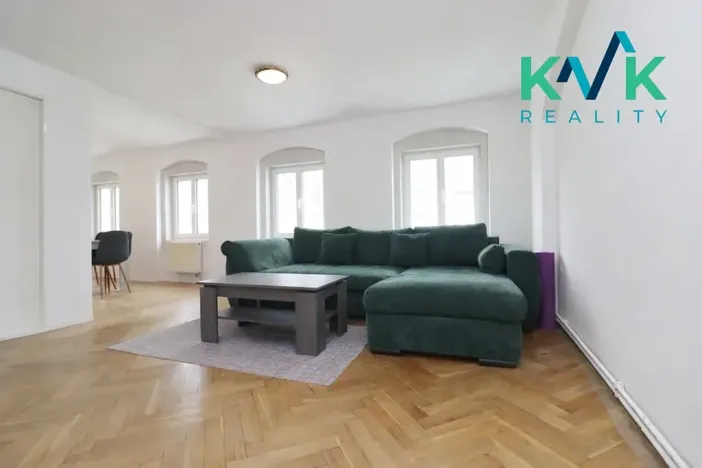 Prodej bytu 3+1, Karlovy Vary, Divadelní, 110 m2