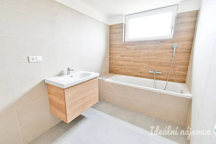 Pronájem bytu 3+kk, Dobřany, Dragounů, 71 m2