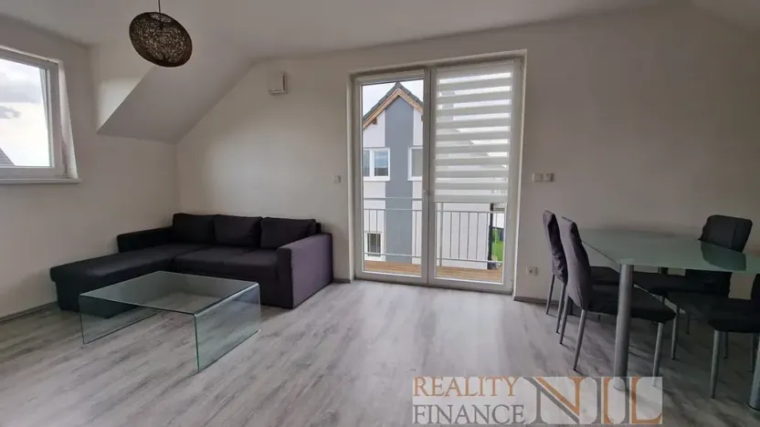 Pronájem bytu 2+kk, Město Touškov, Platanová, 50 m2