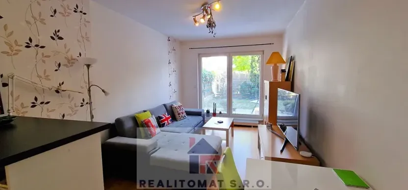 Pronájem bytu 2+kk, Úvaly, U Hostína, 76 m2