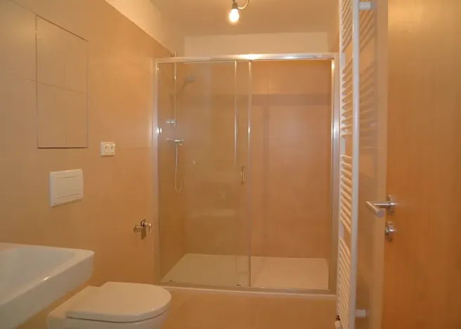 Pronájem bytu 1+kk, Benešov, 102. pluku, 30 m2