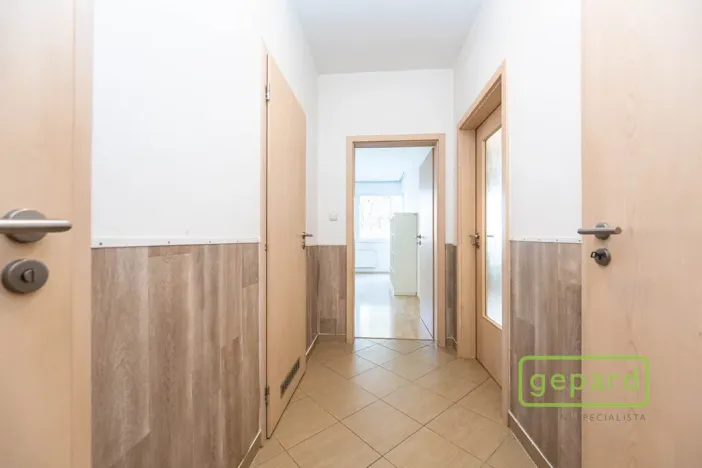 Pronájem bytu 2+kk, Praha, Chlebovická, 53 m2