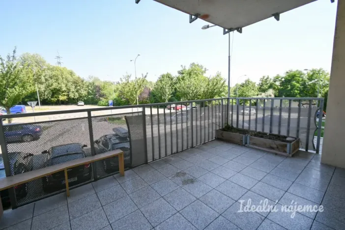 Pronájem bytu 2+kk, Brno - Líšeň, Sedláčkova, 55 m2