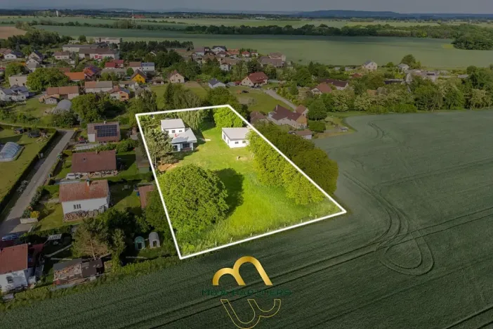 Prodej rodinného domu, Doubravička, 195 m2