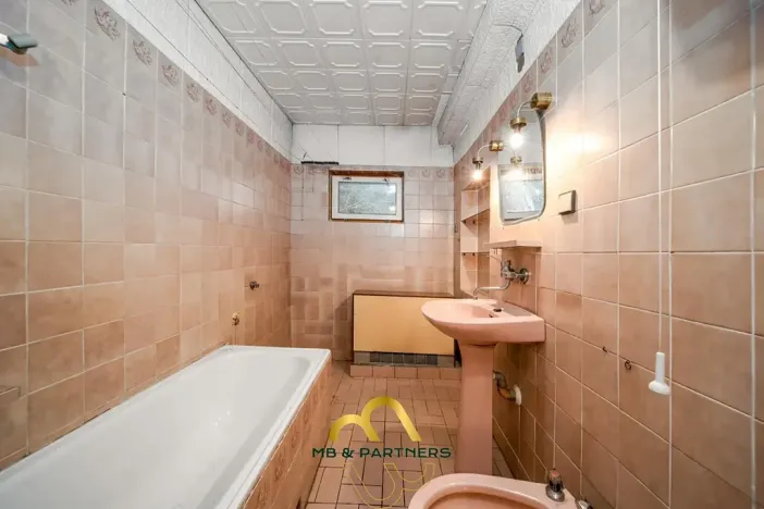 Prodej rodinného domu, Chuchelna, 216 m2