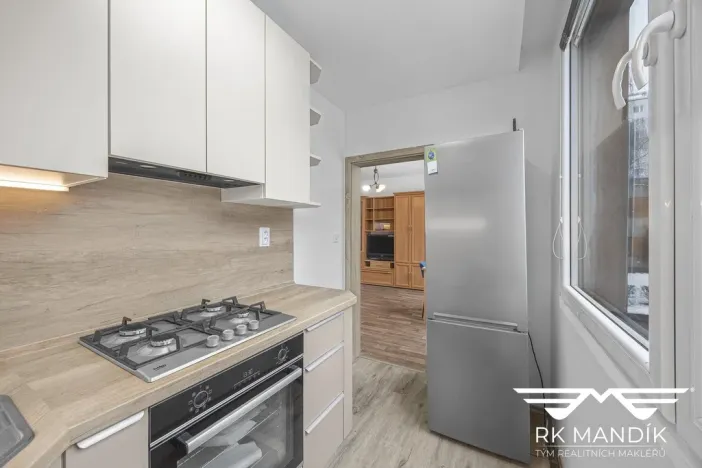 Pronájem bytu 3+1, Praha - Střížkov, Harrachovská, 52 m2