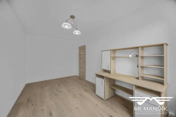 Pronájem bytu 3+1, Praha - Střížkov, Harrachovská, 52 m2