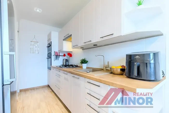 Prodej bytu 3+1, Slaný, Bezručova, 70 m2