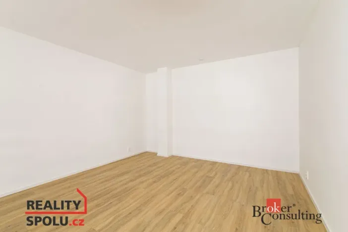 Prodej bytu 2+kk, Opava - Kateřinky, Rolnická, 37 m2