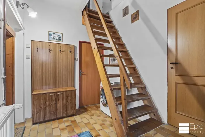 Prodej rodinného domu, Tupadly, 230 m2