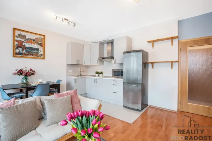 Prodej bytu 2+kk, Praha - Stodůlky, Svitákova, 44 m2