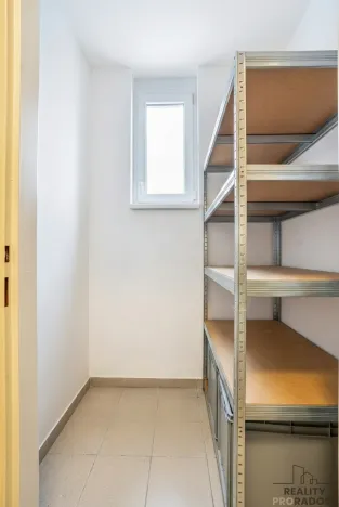 Prodej bytu 2+kk, Praha - Stodůlky, Svitákova, 44 m2