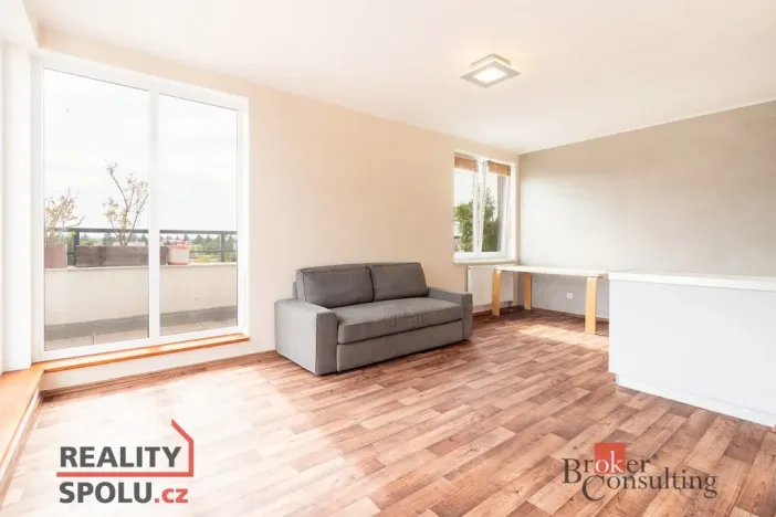 Pronájem bytu 2+kk, Praha - Krč, Pasteurova, 41 m2