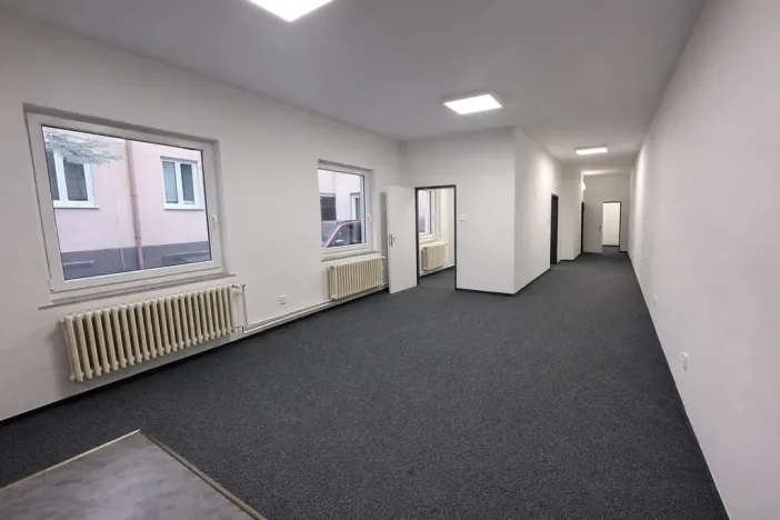Pronájem kanceláře, Praha - Holešovice, Přístavní, 100 m2