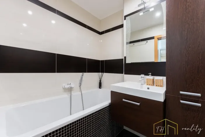 Prodej bytu 2+kk, Ústí nad Labem - Bukov, Baráčnická, 57 m2