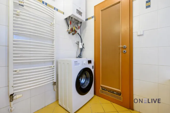 Pronájem bytu 3+1, Praha - Holešovice, Jateční, 89 m2