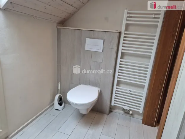 Pronájem bytu 2+1, Kamenný Újezd - Opalice, 60 m2