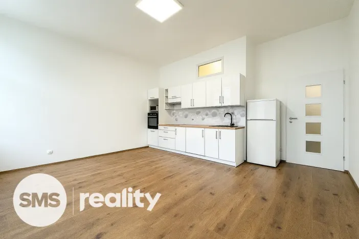 Pronájem bytu 3+kk, Opava - Město, Nákladní, 71 m2