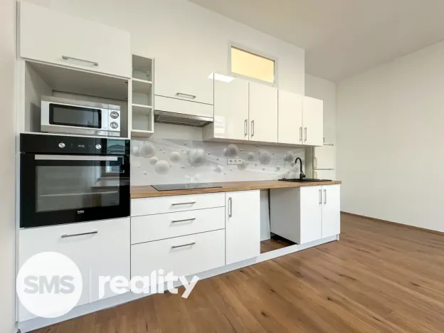 Pronájem bytu 3+kk, Opava - Město, Nákladní, 71 m2