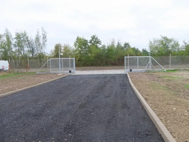 Pronájem komerčního pozemku, Praha - Běchovice, Podnikatelská, 500 m2