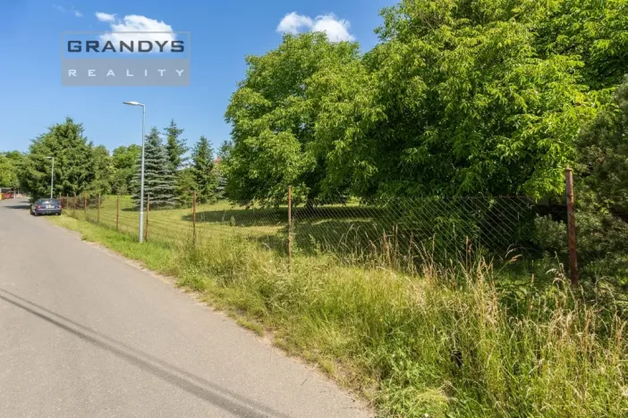 Prodej pozemku pro bydlení, Tatce, K Jezírku, 925 m2