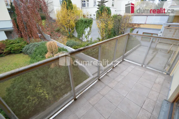 Pronájem bytu 2+kk, Praha - Břevnov, Hošťálkova, 56 m2