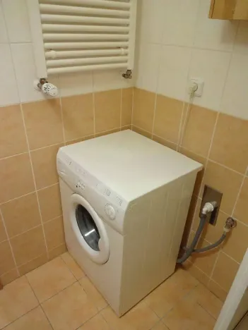 Pronájem bytu 1+kk, Praha - Michle, Jemnická, 27 m2