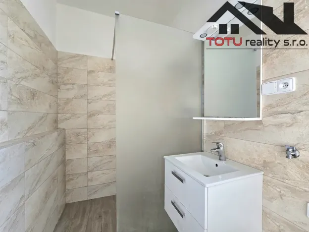 Pronájem bytu 2+kk, Jaroměř, 45 m2