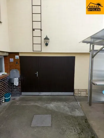 Prodej rodinného domu, Poličná, 240 m2