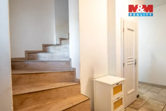 Prodej rodinného domu, Jílovice - Lipnice, 429 m2