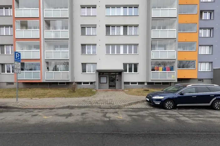 Prodej bytu 2+1, Ostrava, Varenská, 59 m2