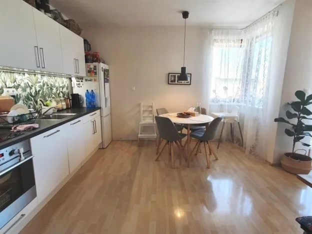 Pronájem bytu 2+kk, Praha, Rižská, 60 m2