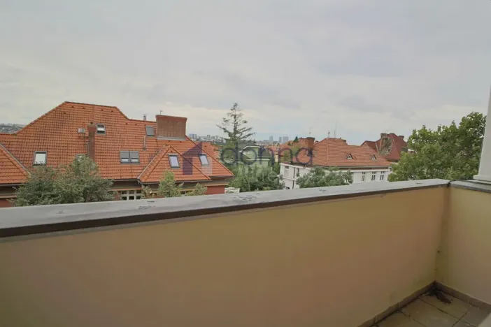 Pronájem bytu 2+kk, Praha - Vinohrady, Šrobárova, 68 m2